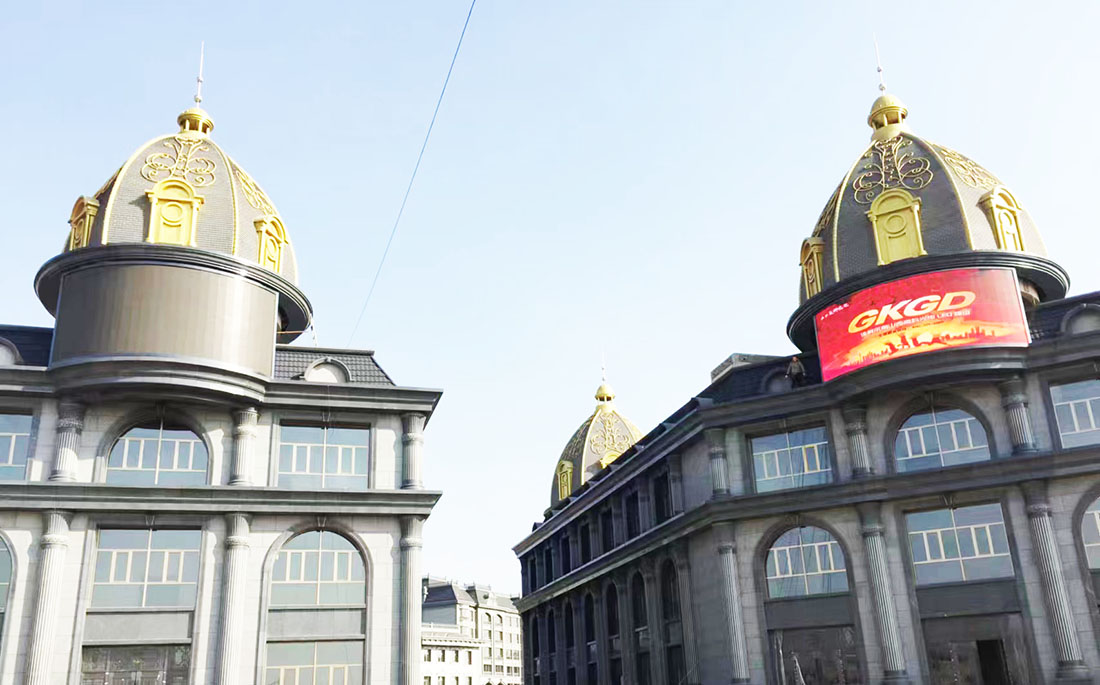 呼市腦包村戶外P8 5塊400平米.jpg 呼市腦包村戶外P8 5塊400平米.jpg